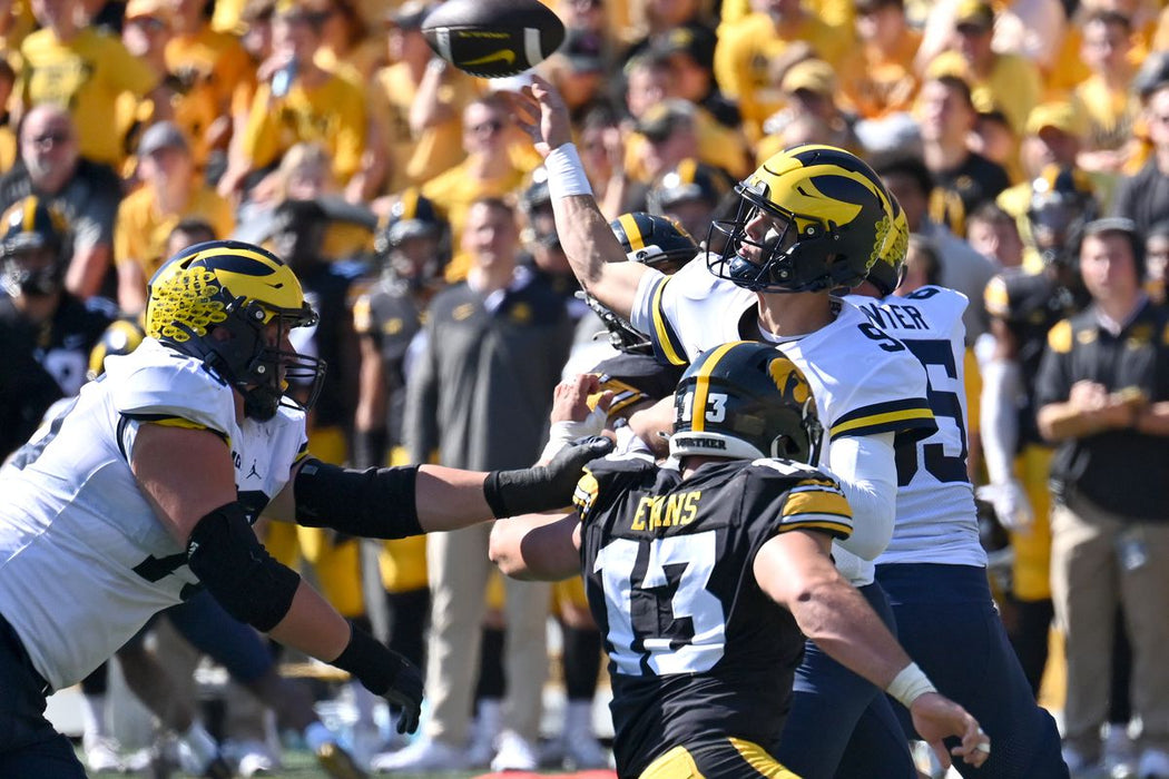 Michigan @ Iowa 12/2/23 Free Pick, NCAAF Odds, NCAAF Predictions