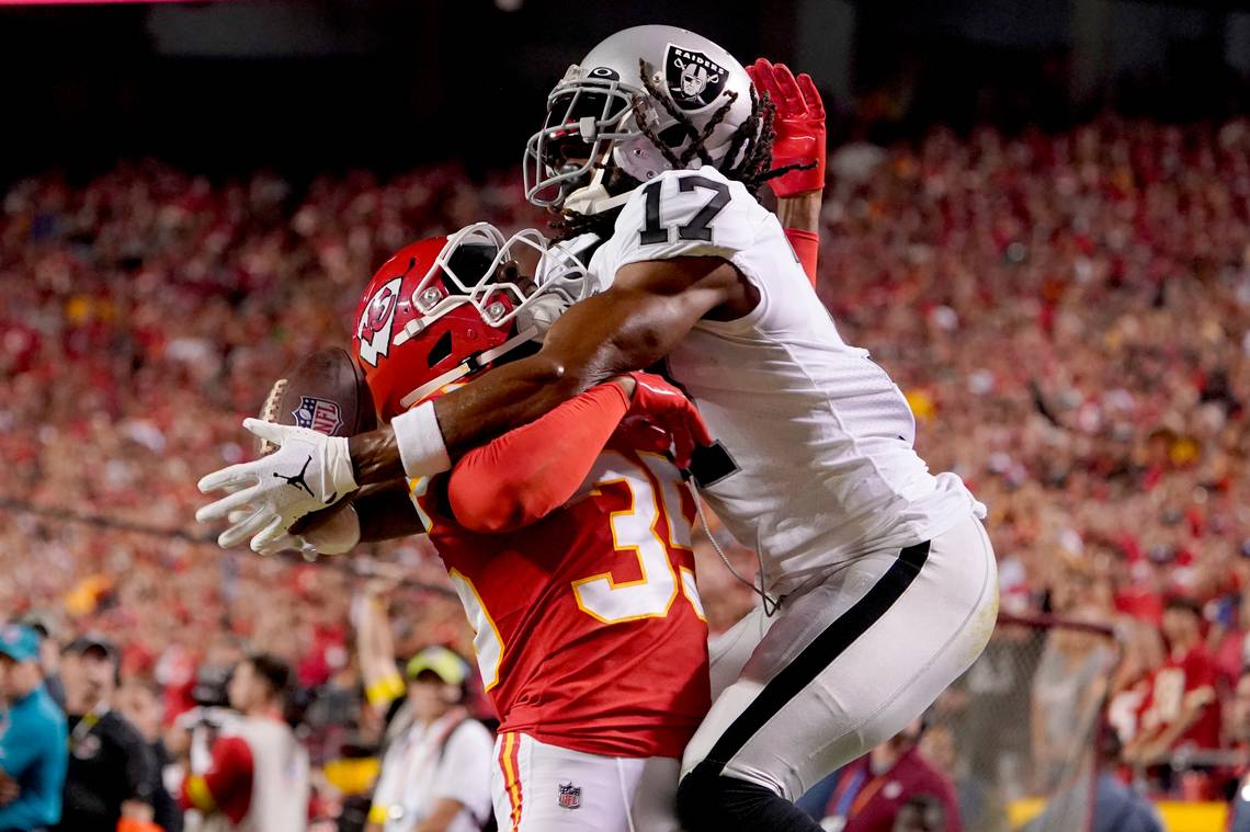 Kansas City Chiefs at Las Vegas Raiders Free Pick 1/7/23, NFL Odds, NFL Predictions